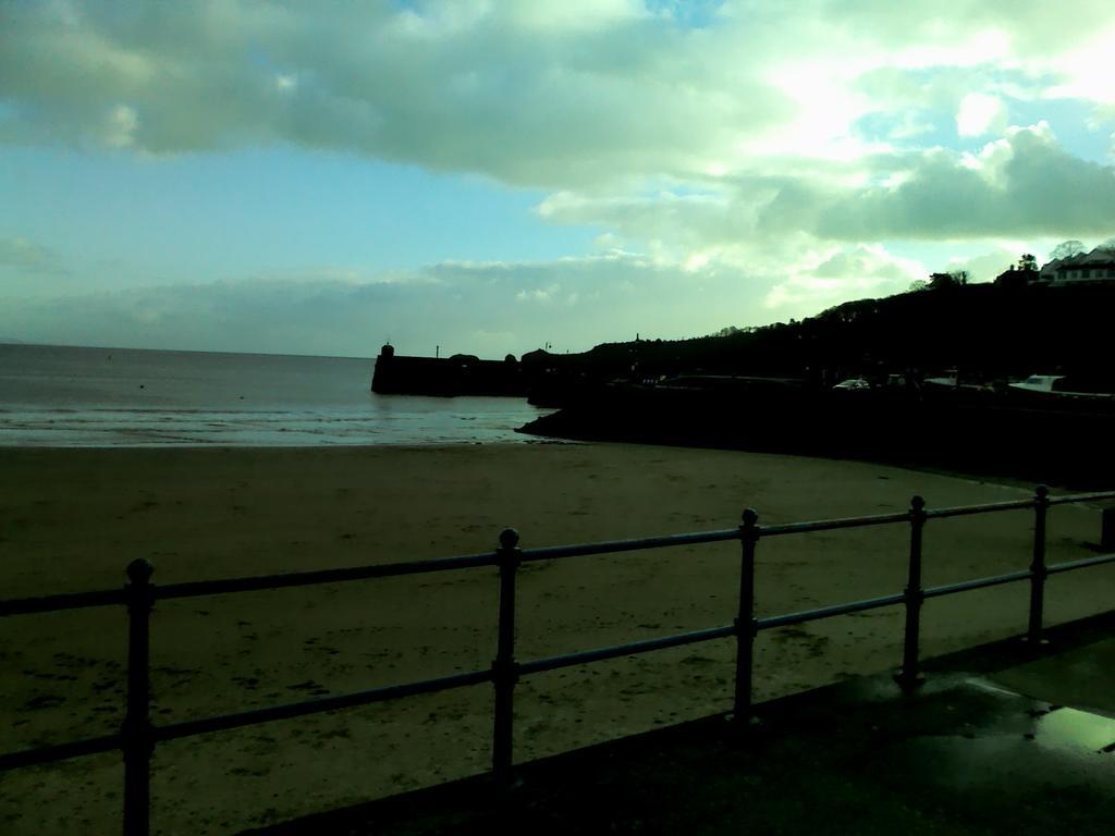 Harbourlight Guesthouse Saundersfoot Exteriör bild